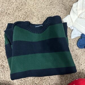 brandy melville sweater.